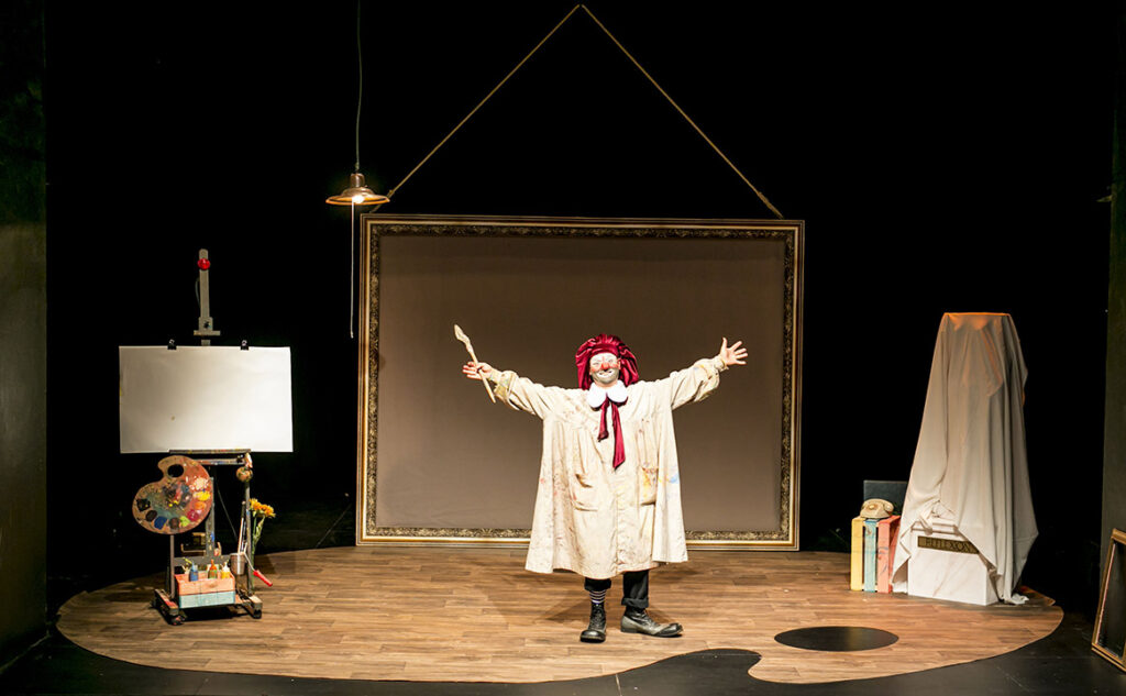 Teatro Clown Aracena Oriolo, La primera obra de arte 24 de octubre niños, malabares, 2020